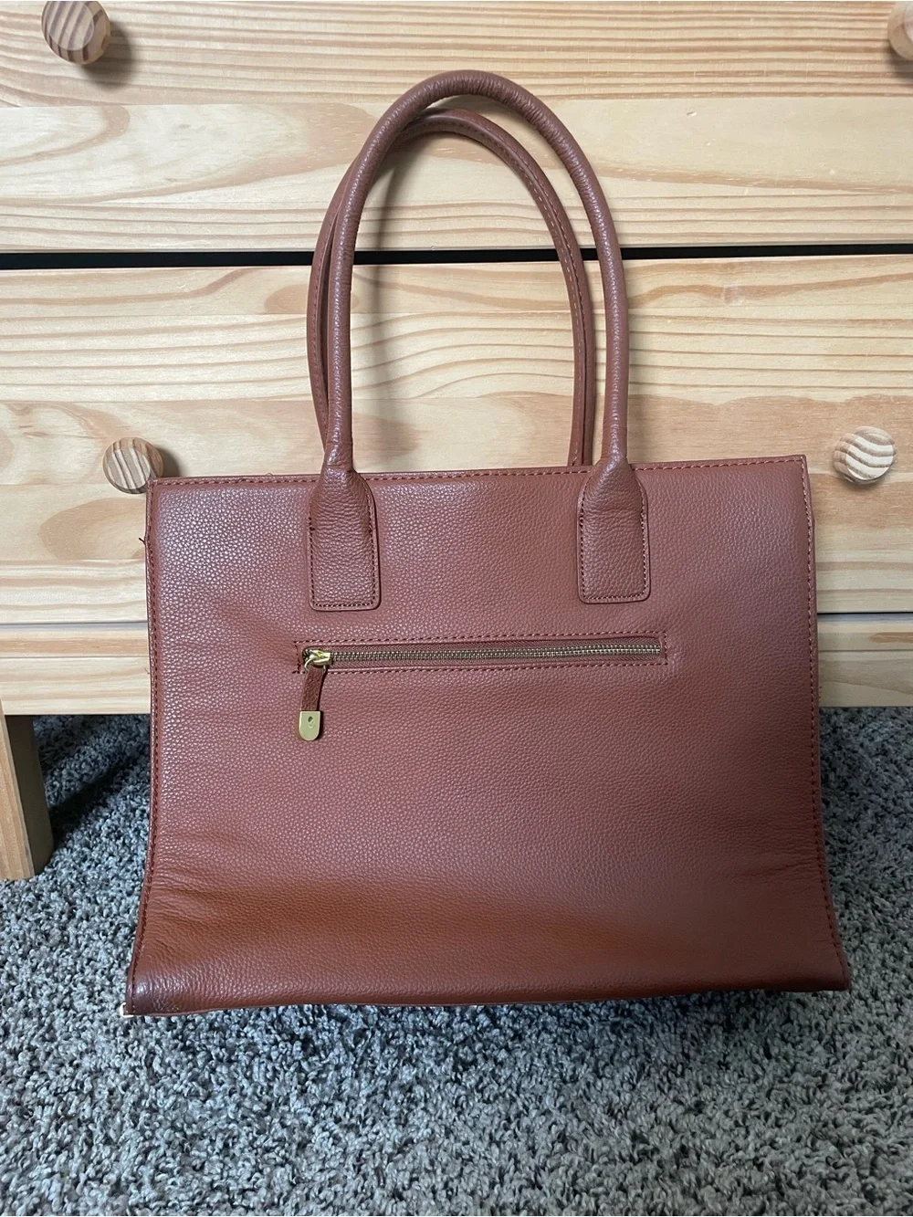 JOY & IMAN Essentials Brown Leather Tote w/ Original Watch and Flashlight